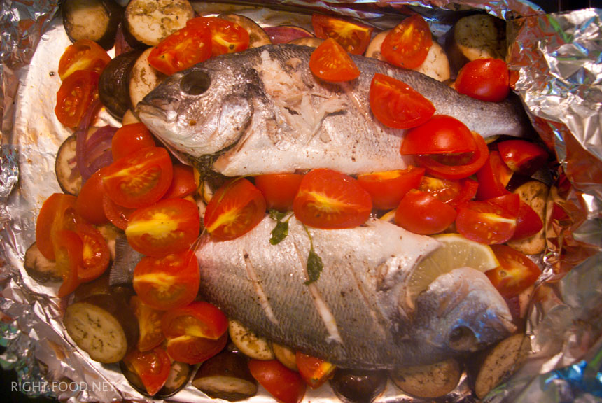 Запеченная Дорада в духовке: рецепт с фото рыбы в фольге. Кулинарный блог Вики Лепинг