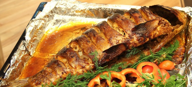 Филе сазана в фольге - Сазан, вкусно запеченный в духовке: рецепты с фото и видео