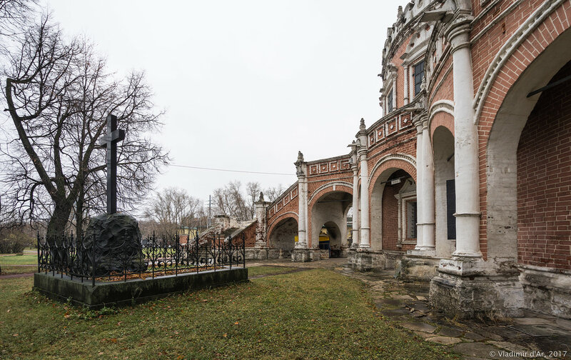 Храм Покрова Пресвятой Богородицы в Филях