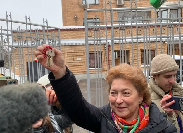 Адвокат Полины Лурье получила ключи от квартиры Ларисы Долиной