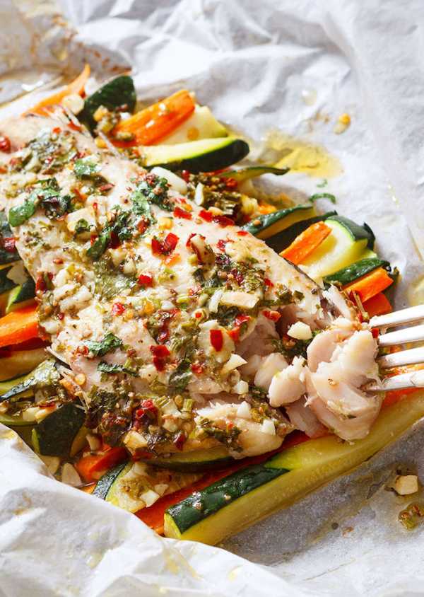 Филе рыбы на овощной подушке в духовке рецепты с фото